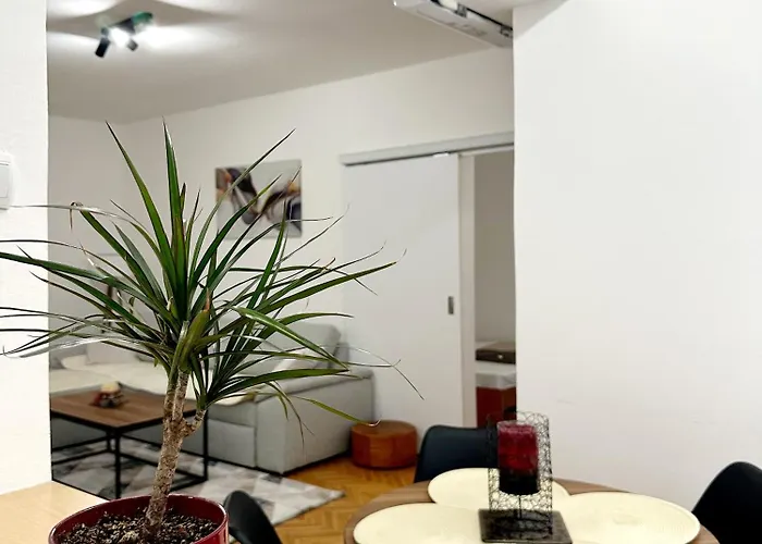 Lina's -modern & Cozy *